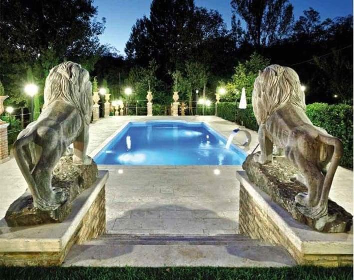 Hotel Guerrinuccio Челано Екстериор снимка