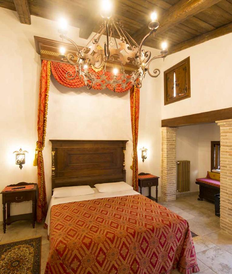 Hotel Guerrinuccio Челано Екстериор снимка