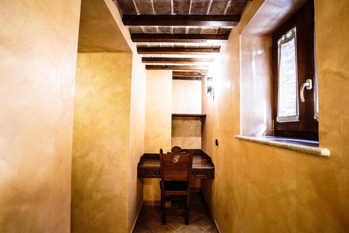 Hotel Guerrinuccio Челано Екстериор снимка