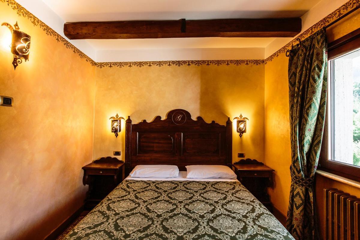 Hotel Guerrinuccio Челано Екстериор снимка